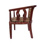 Деревянное чайное кресло В-5 с подлокотниками в гостиную, спальню или на кухню