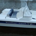 Купить катер (лодку)  Wyatboat-430 DCM