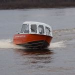 Купить катер (лодку)  Неман-500 закрытая рубка