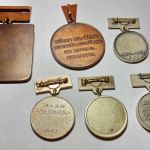 Спортивные прибалтийские медали.  Значки прибалтика СССР