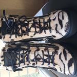 Сникерсы ботинки полусапожки новые giuseppe zanotti италия 39 размер женские на танкетке кожа черные
