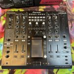 Pioneer DJM 2000 Nexus профессиональный DJ-микшер